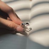  Nhân Nam Lục Giác Đá Vát Chéo (Chiếc) 