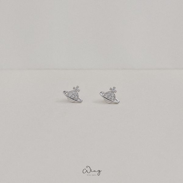  Khuyên Tai Sao Thổ Gắn Đá Chốt Vặn (Đôi) 