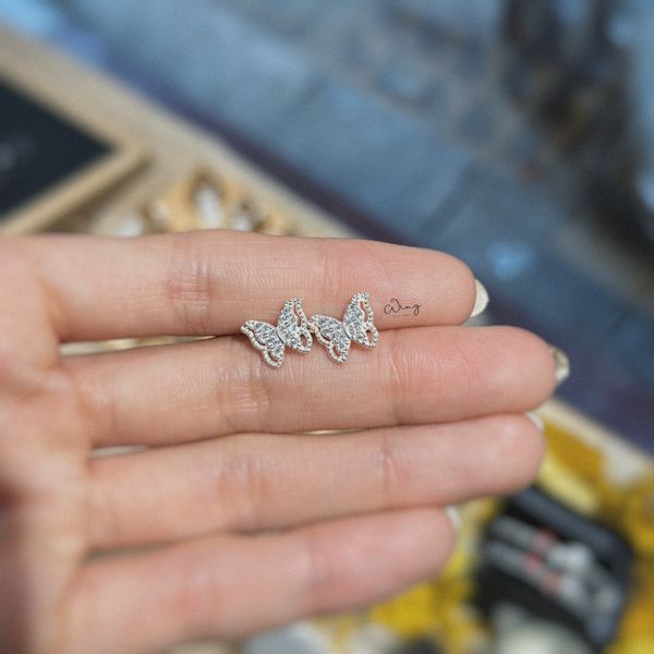  Khuyên Tai Bướm Gắn Đá Viền Nhỏ Dễ Thương 