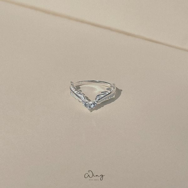  Nhẫn Tim 3 Viên Đá Lá Nguyệt Quế (Chiếc) 