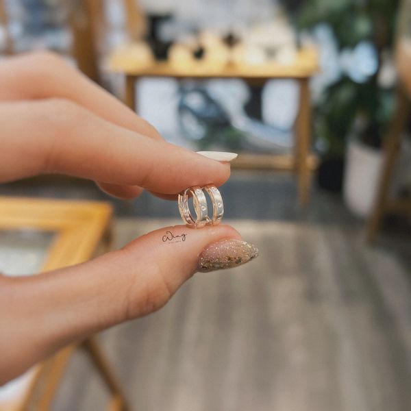  Khuyên Vòng Hoạ Tiết Dot Trơn 