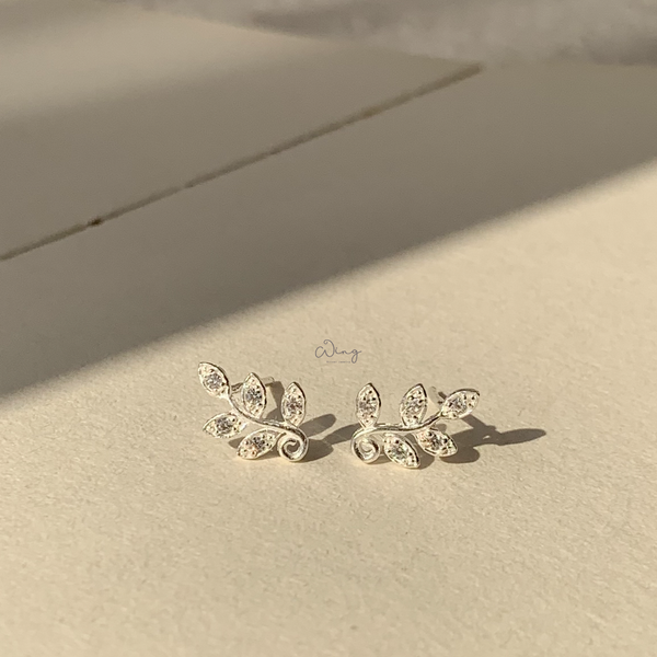  Khuyên Tai Lá Uốn Tròn 