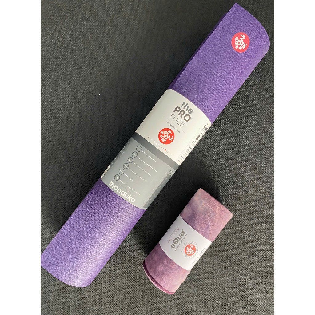  [Mua 1 tặng 1] Thảm yoga Manduka PRO 71-Black magic tặng khăn EQUA 72 cùng tông màu 