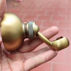 Giá đỡ vòi sen móc treo sen tắm vòi xịt bằng đồng