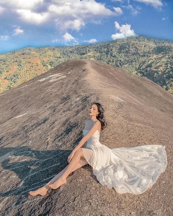  TOUR DU LỊCH NÚI ĐÁ VOI MẸ 