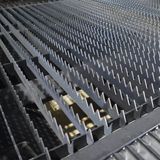  Máy Cắt Laser Kim Loại VOIERN CML-3015 