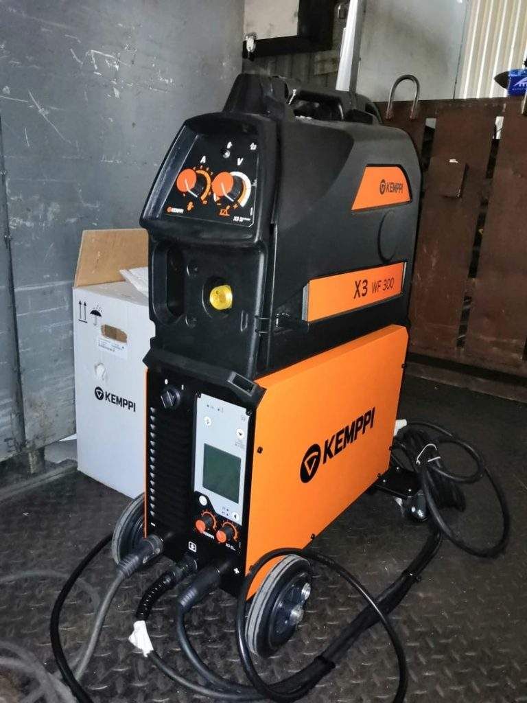 Kemppi X3 Robot Hàn Mig Mag Nhanh Robot Hàn Mig/mag Với Cánh Tay Robot ...