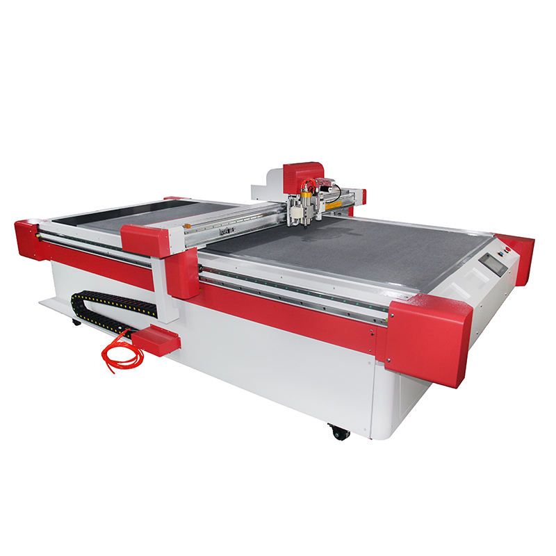 Máy cắt vải CNC - Giải pháp tối ưu cho ngành công nghiệp thời trang