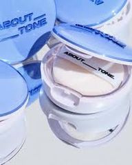 Phấn Phủ Kiềm Dầu Dạng Nén Mỏng Nhẹ Eglips ABOUT TONE VERSION (Màu Xanh)