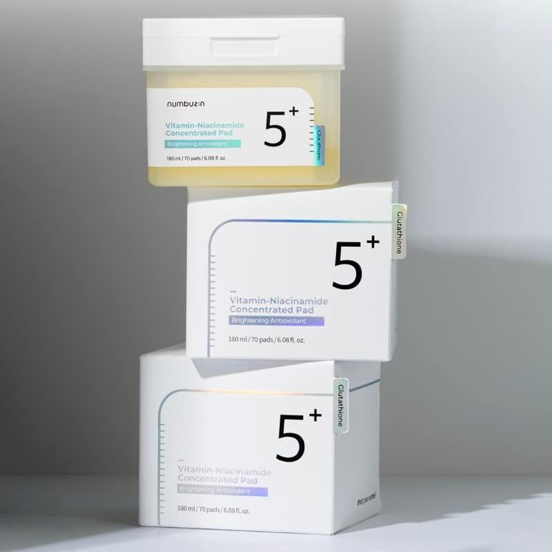 Miếng Pad Toner Pad Dưỡng Sáng, Dịu Da Numbuzin No 5+ Vitamin Niacinamide Concentrated, No1 Centella Re-Leaf Green 70 Miếng 180ml