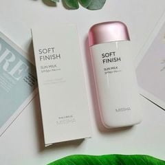 Kem Chống Nắng Dạng Sữa Dịu Nhẹ, Nâng Tông Da Missha All-Around Safe Block Soft Finish Sun Milk SPF50+ PA+++ 70ml