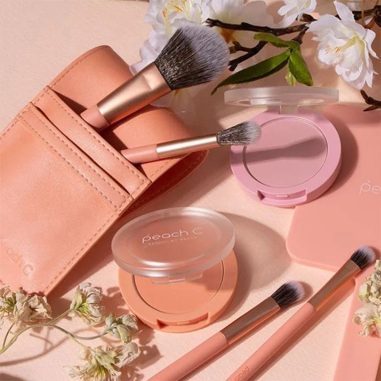Bộ Cọ Trang Điểm Tiện Lợi 6 Món PEACH C Daily Make Up Brush Set Kèm Bao Da Màu CAM ĐÀO Siêu Xinh