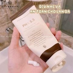 Sữa Rửa Mặt Cân Bằng Độ pH Cho Da Byvibes Wonder Bath PHA 5.5 pH Balancing Cleansing Foam 150ml