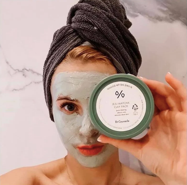 Mặt Nạ Đất Sét Trà Xanh Làm Sạch Se Khít Lỗ Chân Lông Dr.Ceuracle Jeju Matcha Clay Pack 9g