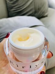 Kem dưỡng HỦY NÁM, Nâng tone dưỡng da trắng sáng Eirlys Hàn Quốc