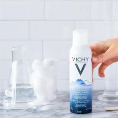 Xịt Khoáng Dưỡng Da Vichy Eau Thermale Spa Water