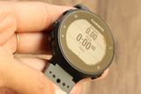  [ĐỒNG HỒ CŨ] GARMIN FORERUNNER 235 màu xám, có sạc ENG 4DY821916 - KHÔNG CÓ HỖ TRỢ TIẾNG VIỆT - BẢO HÀNH 2 THÁNG 