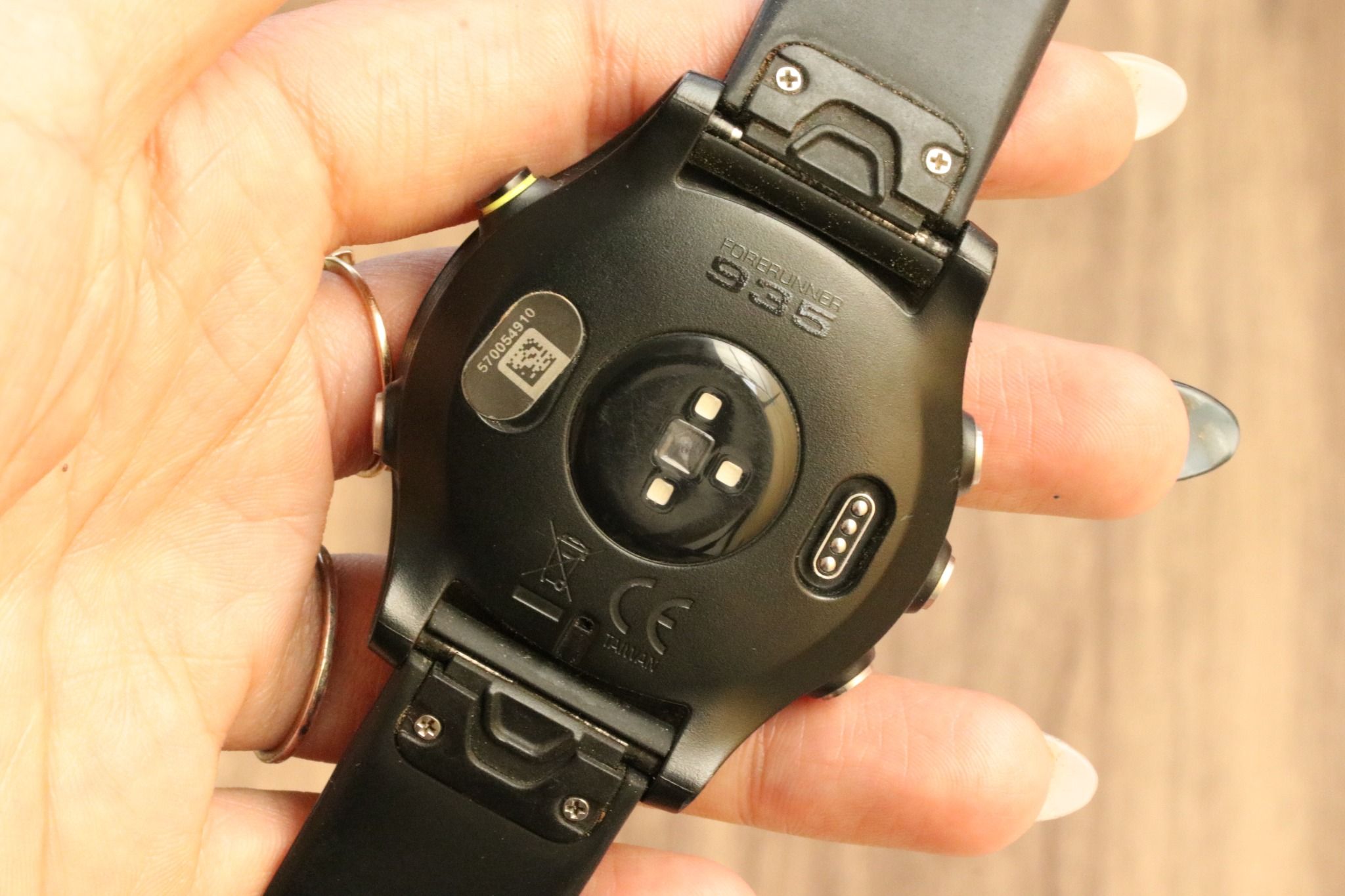 NG H C GARMIN FORRUNNER 935 FULL BOX 570054910 Y u D Ngo i