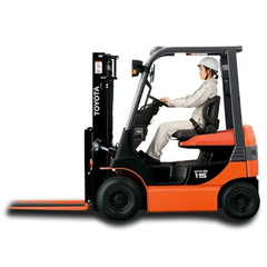 Xe nâng điện ngồi lái Toyota 8FB-Tốt nhất trong phân khúc xe forklift ngồi lái của Toyota