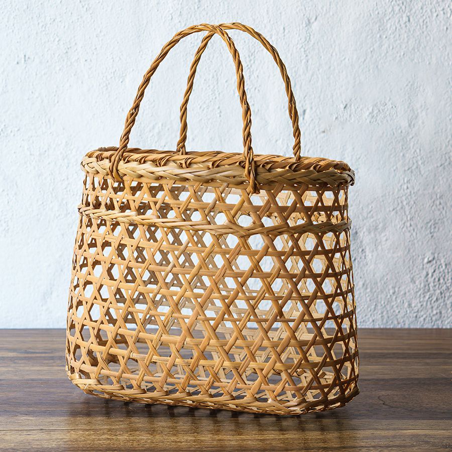 Giỏ lủng lớn