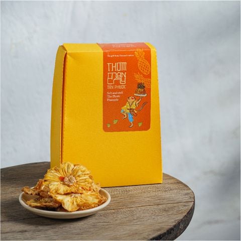 Thơm mặn cay Tân Phước - Tan Phuoc Pineapple with salt and chili