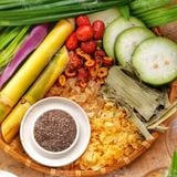  Set Nguyên Liệu Nấu Mủ Trôm Hạt Chia Nấm Tuyết Tặng Kèm Táo Đỏ (Set Tự Nấu Tiện Dụng - Nấu 12 - 15 Chén) 