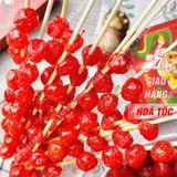  Chùm Ruột Xiên Que Tuổi Thơ Kèm Muối Chấm Hộp 400gr (Hộp 22 Xiên) 