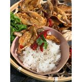  Khô Cá Đù Giòn Cháy Bơ Tỏi Lon 250Gram 