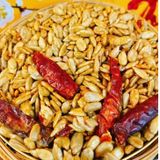  Hạt Hướng Dương Tỏi Ớt - Lon 450gr 