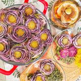  Trà Hoa Sen (Lotus) Mix Hoa - Hộp 5 Set (Hoa Sen, Cúc Vàng, Hoa Hồng, Lá Sen, Cỏ Ngọt) 
