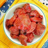  Dâu Tây Sấy Dẻo Thái Lan - Lon 300gr & Lon 500gr 