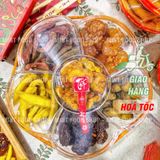  Hộp Quà Hoa Mai Mix 6 Loại Trái Cây Sấy Muối Ớt - Hộp Quà Tết Lục Vị (Dâu Tây/Cóc/Ổi Hồng/Thơm/ Xoài/Mận Sấy Muối Ớt) 