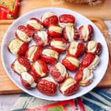  Táo Đỏ Kẹp Sữa Nhân Hạt Điều (Burger táo đỏ nhân marshmallow sữa kẹp hạt điều) Túi 1kg 