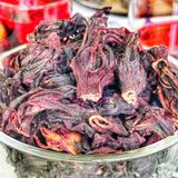  Trà Hoa Atiso Đỏ/ Bông Hibiscus (Hoa Bụp Giấm) - Chai Thủy Tinh Cao Cấp 220gr 