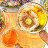  Trà Hoa Sen (Lotus) Mix Hoa - Hộp 5 Set (Hoa Sen, Cúc Vàng, Hoa Hồng, Lá Sen, Cỏ Ngọt) 