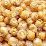  Long Nhãn Ôm Sen Hưng Yên Ăn Liền Loại 1 (Long Nhãn Ôm Hạt Sen Sấy Dẻo Cao Cấp - Hạt To, Tròn, Thơm Ngon) Túi 100g 