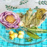  Trà Hoa Sen (Lotus) Mix Hạt Sen - Hộp 5 Set (Hoa Sen - Hạt Sen - Lá Sen - Cỏ Ngọt) 