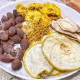  Trà Tuyết Lê Ngũ Vị (Nhuận Phổi, Tiêu Đờm, Giảm Ho, Thanh Nhiệt) Hộp 10 gói 