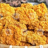  Nấm Kim Nhĩ (Mộc Nhĩ Vàng, Nấm Tuyết Vàng, Nấm Tạng Nhĩ) 