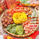  Hộp Quà Tết Lục Vị (Ô Mai Mận Cơm/ Xí Muội Đào Chẻ/ Xí Muội Mơ Đào/ Kiwi/ Xoài/ Chà Là) Hộp 785g 