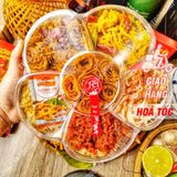  Hộp Khô Hoa Mai Lục Vị (Khô Bò/ Khô Mực Cán/ Khô Mực Sợi Hấp Dừa/ Khô Heo Tỏi/ Chà Bông Ruốc Heo/ Khô Gà) - Hộp Quà Tết 