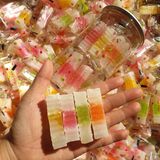  Mứt Rau Câu Sữa (Mứt rau câu 2 màu - Mứt rau câu giòn) -  Lon 400gr 