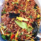  Gạo Lứt Sấy Giòn Mix Rong Biển Khô Gà Ăn Liền Lon 300gr 