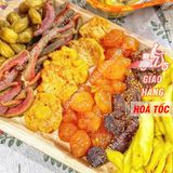  Hộp Quà Hoa Mai Mix 6 Loại Trái Cây Sấy Muối Ớt  - Hộp Quà Tết Lục Vị  (Dâu Tây/Cóc/Ổi Hồng/Thơm/ Xoài/Mận Sấy Muối Ớt) 