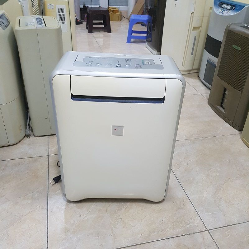 ( Used 95% ) SHARP CV-S71C-W MÁY HÚT ẨM NỘI ĐỊA NHẬT