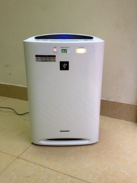 ( USED 95% ) MÁY LỌC KHÔNG KHÍ SHARP KC  A50 MADE IN JAPAN