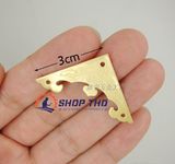  Bịt góc hộp đồng thau màu vàng 30x30mm 