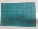  Bảng kê cắt thủ công Cutting Mats (Junesix) A3, dao vạch kim loại + bộ lưỡi sơ cua, thước inox 30cm 