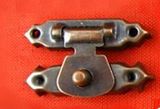  Khóa hộp giả cổ A018 đồng sẫm 