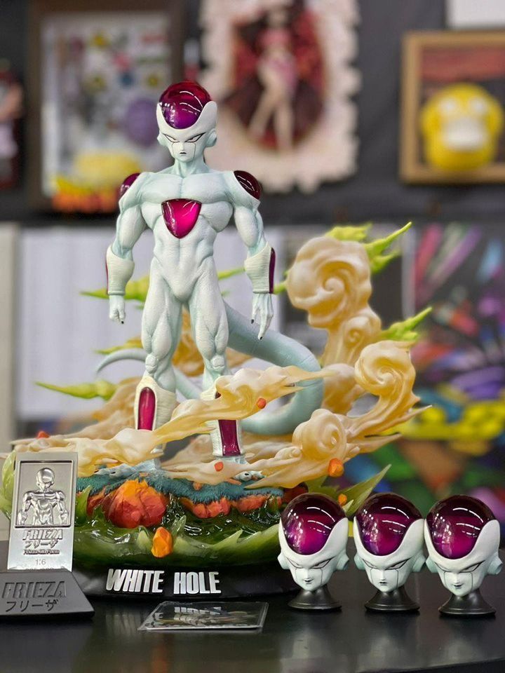 White Hole Studio パーフェクト セル 1/6 Base ver（Statue en
